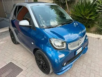 Usata Smart ForTwo Cabrio Prime 71 CV (52 kW) 2017 Bluazzurro Cabrio