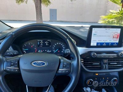 Usata Ford Kuga 120 CV (88 kW) 2021 Grigio SUV