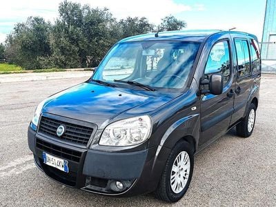 Usata Fiat Doblò Dynamic 120 CV (88 kW) 2007 Grigio Monovolume