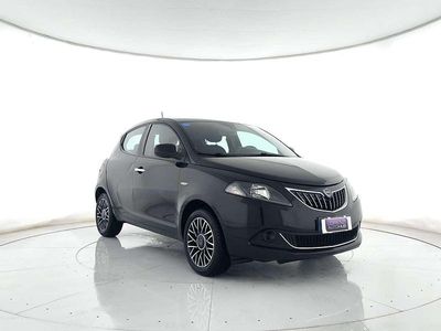 Usata Lancia Ypsilon S 69 CV (50 kW) 2024 Nero metallizzato Utilitaria