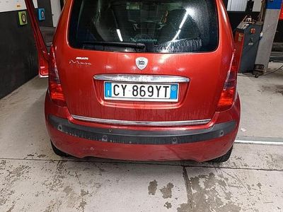 Usata Lancia Musa 95 CV (69 kW) 2005 Rosso Monovolume