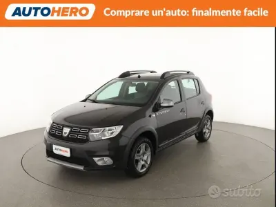 Usata Dacia Sandero Comfort 90 CV (66 kW) 2019 Nero Berlina