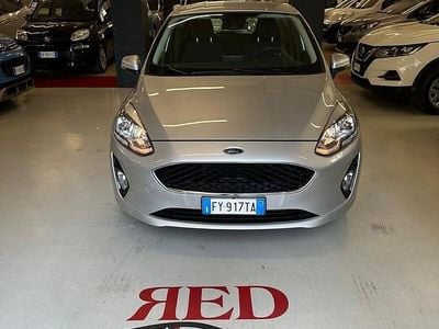 Begagnad Ford Fiesta 75 HK (55 kW) 2019 Silver Halvkombi