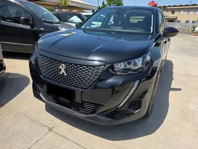 Usata Peugeot 2008 Allure 110 CV (80 kW) 2022 Altro SUV