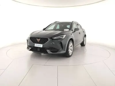 Usata Cupra Formentor 204 CV (150 kW) 2022 9s verde "camouflage" SUV
