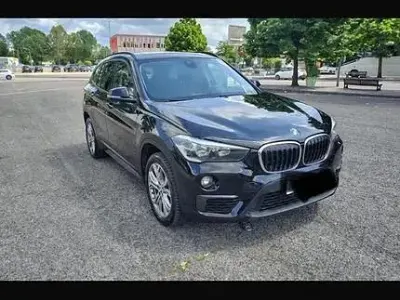 Usata BMW X1 Advantage 150 CV (110 kW) 2019 Nero SUV