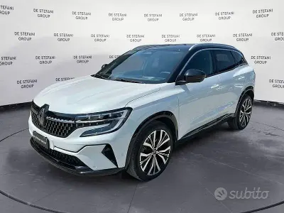 Usata Renault Austral Iconic 200 CV (147 kW) 2025 Bianco SUV