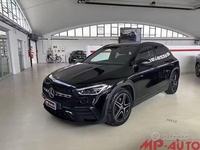 Usata Mercedes GLA200 Premium 150 CV (110 kW) 2022 Nero SUV