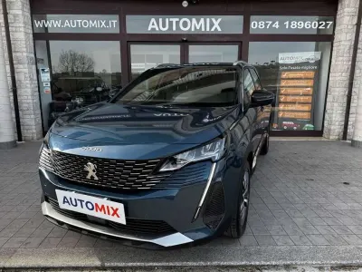 Usata Peugeot 5008 Allure 131 CV (96 kW) 2023 Grigio SUV