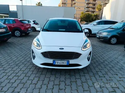 Usado Ford Fiesta Titanium 86 HP (63 kW) 2019 Branco Citadino