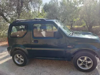 Usata Suzuki Jimny 65 CV (47 kW) 2006 Verde SUV