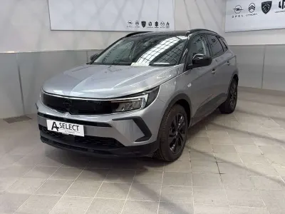 Usata Opel Grandland X GS Line 131 CV (96 kW) 2022 Grigio SUV
