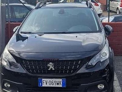 Usata Peugeot 2008 GT-line 120 CV (88 kW) 2019 Nero SUV