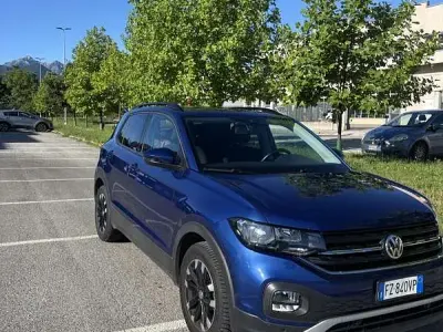 Usata VW T-Cross 95 CV (69 kW) 2020 Blu SUV
