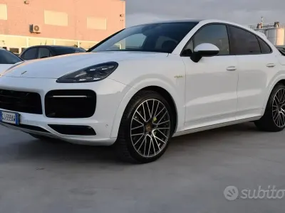 Usata Porsche Cayenne Platinum Edition 462 CV (339 kW) 2022 Bianco SUV