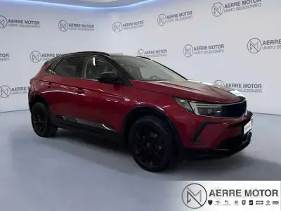 Usata Opel Grandland X 131 CV (96 kW) 2023 Rosso SUV