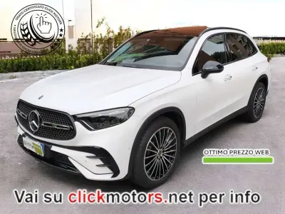 Usata Mercedes GLC220 AMG line 197 CV (144 kW) 2024 Bianco SUV