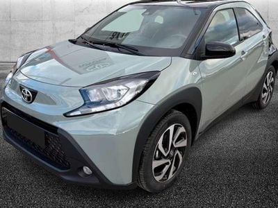Nuova Toyota Aygo X Trend 72 CV (52 kW) 2025 Verde SUV