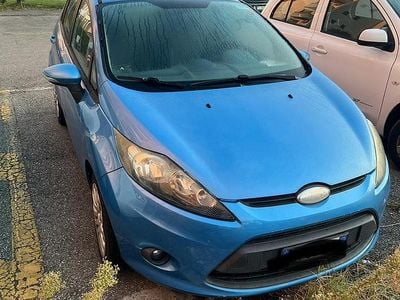 Usata Ford Fiesta 90 CV (66 kW) 2010 Utilitaria