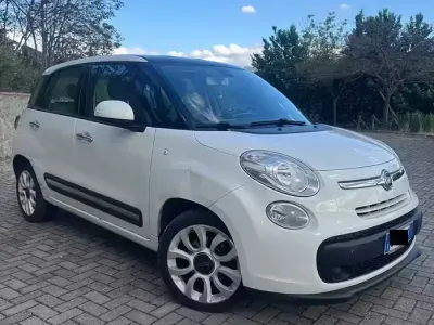 Occasion Fiat 500L Lounge 85 ch (62 kW) 2013 Blanc Monospace