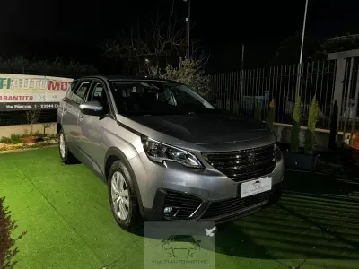 Usata Peugeot 5008 131 CV (96 kW) 2020 Grigio Monovolume