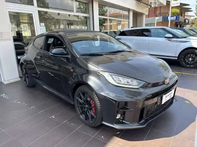 Usata Toyota Yaris