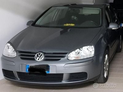 Usata VW Golf VI United 105 CV (77 kW) 2008 Grigio Utilitaria