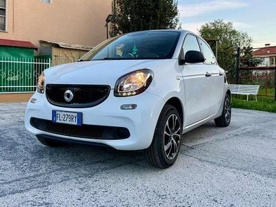 Begagnad Smart ForFour Prime 71 HK (52 kW) 2017 Halvkombi
