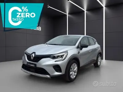 Occasion Renault Captur Equilibre 101 ch (74 kW) 2024 Gris SUV