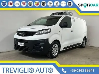 Usata Opel Vivaro Enjoy 122 CV (89 kW) 2021 Bianco / pastello Monovolume