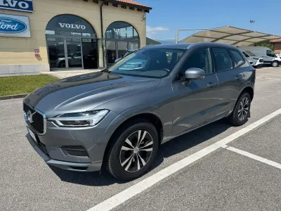 Usata Volvo XC60 Momentum 197 CV (144 kW) 2021 Grigio SUV
