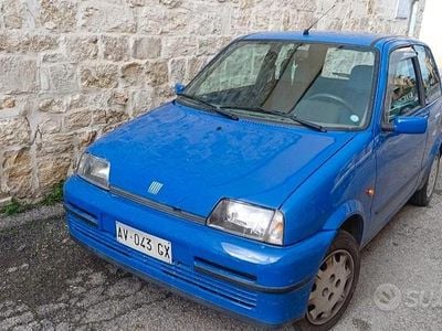 Second-hand Fiat Cinquecento 39 CP (28 kW) 1997 Albastru Hatchback