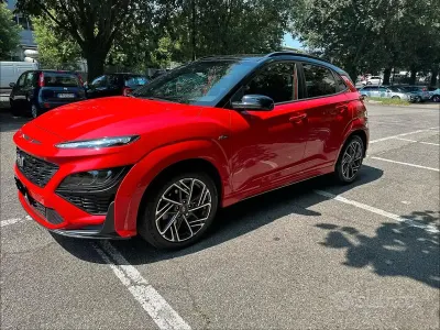 Usata Hyundai Kona N Line 120 CV (88 kW) 2022 Rosso SUV