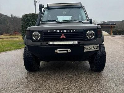 Occasion Mitsubishi Pajero Top 84 ch (61 kW) 1986 Gris SUV