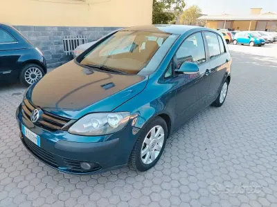 Usata VW Golf Plus Cross Sportline 116 CV (85 kW) 2005 Grigio Berlina