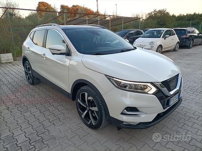Usata Nissan Qashqai Tekna+ 110 CV (80 kW) 2018 Bianco SUV