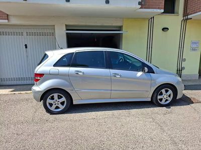 Usata Mercedes B200 140 CV (102 kW) 2008 Monovolume