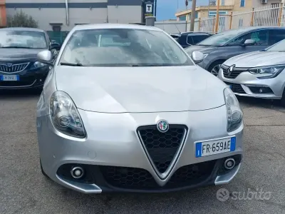 Usata Alfa Romeo Giulietta 120 CV (88 kW) 2018 Grigio Utilitaria
