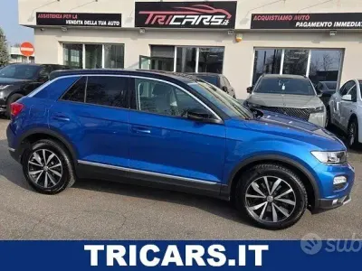 Usata VW T-Roc Style 116 CV (85 kW) 2018 Blu SUV