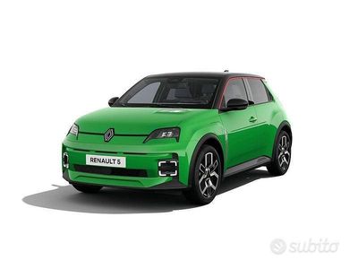 Nuova Renault 5 E-Tech Techno 11 kW (15 CV) 2025 Verde Berlina