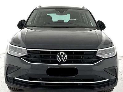 Usata VW Tiguan 150 CV (110 kW) 2023 Grigio SUV