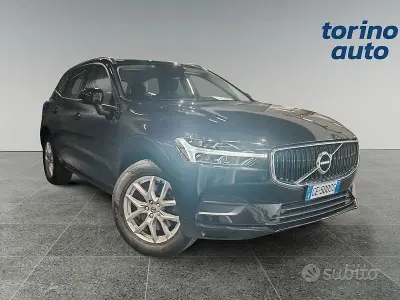 Usata Volvo XC60 Momentum 197 CV (144 kW) 2021 Nero SUV