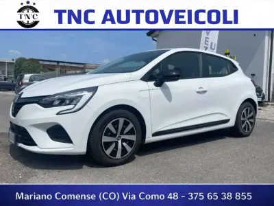Usata Renault Clio V Equilibre 101 CV (74 kW) 2023 Bianco Berlina