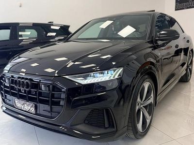 Nero Usata 2021 Audi Q8 Comfort SUV | 49.900 € (Buon prezzo)