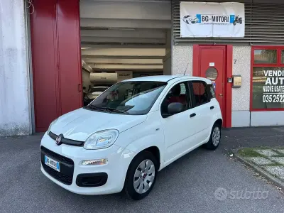 Usata Fiat Panda Pop 69 CV (50 kW) 2020 Bianco Utilitaria