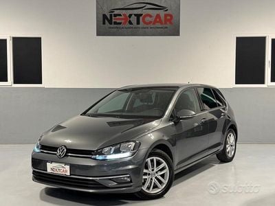 Usata VW Golf VII Sport 116 CV (85 kW) 2018 Grigio Berlina