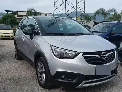 Usata Opel Crossland X 102 CV (75 kW) 2018 Grigio SUV