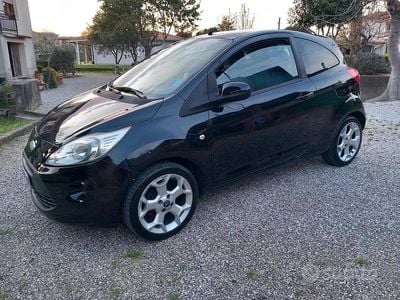 Usata Ford Ka 69 CV (50 kW) 2010 Nero Utilitaria