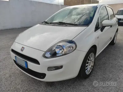 Usata Fiat Punto S 95 CV (69 kW) 2018 Bianco Utilitaria