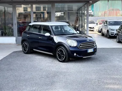 Usata Mini Cooper D Countryman Business 112 CV (82 kW) 2016 Blu/azzurro SUV